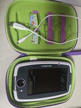 LeapFrog 2015 Kids Tablet in Purple and White With Games